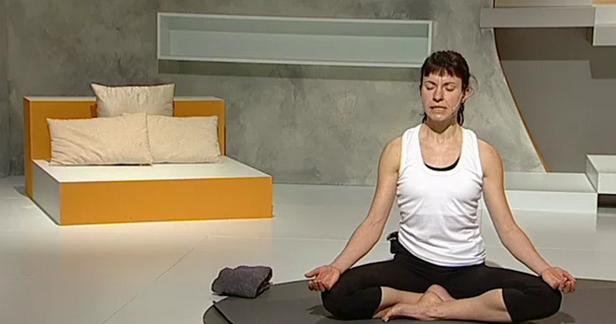 Ejercicios de yoga para adelgazar en casa, empieza a entrenar hoy