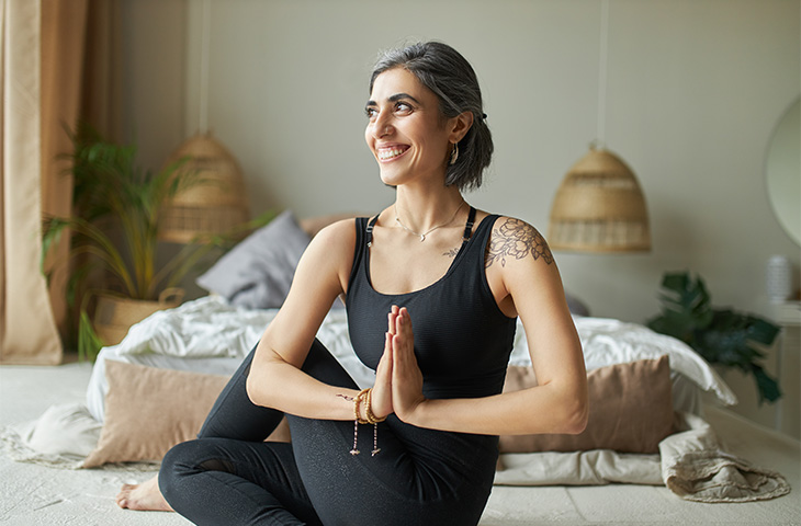 Posturas de yoga: la postura de la torsión