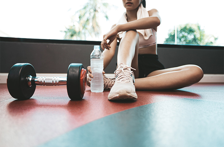 Entrenar en casa es fácil si sabes cómo. ¡Toma nota de estos ejercicios!